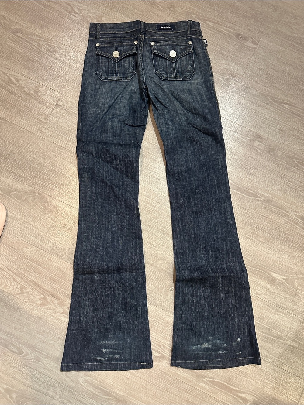 Rork & Republic Dark Wash Flared Women’s Jeans. Preowned. Size 24